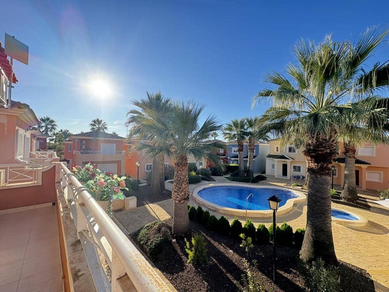 2 bedroom Villa for sale in Banos y Mendigo with pool garage - € 175,000 (Ref: 9500029)