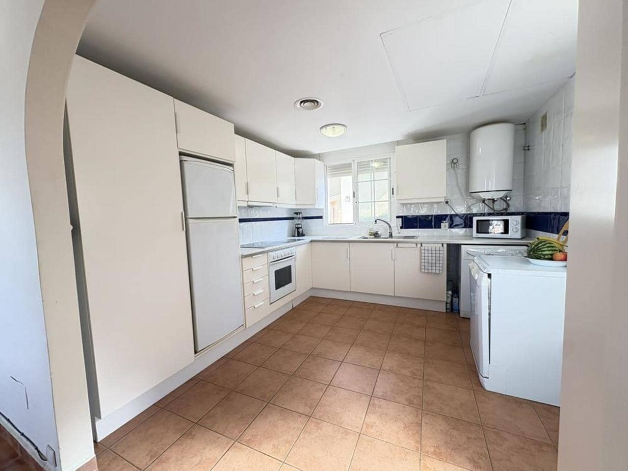 2 bedroom Villa for sale in Banos y Mendigo with pool garage - € 275,000 (Ref: 9500033)