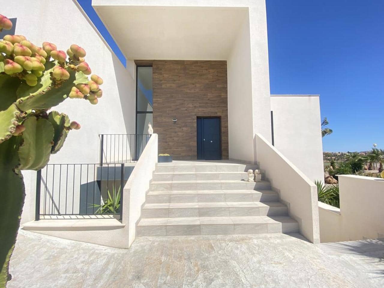 4 quarto Moradia para venda em Fuente Alamo de Murcia com piscina garagem - 795 000 € (Ref: 9500366)