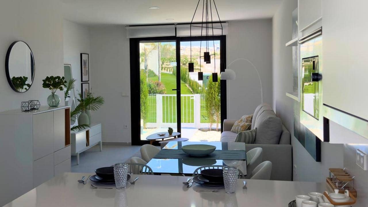 3 slaapkamer Huis te koop in Banos y Mendigo met zwembad garage - € 329.000 (Ref: 9503643)