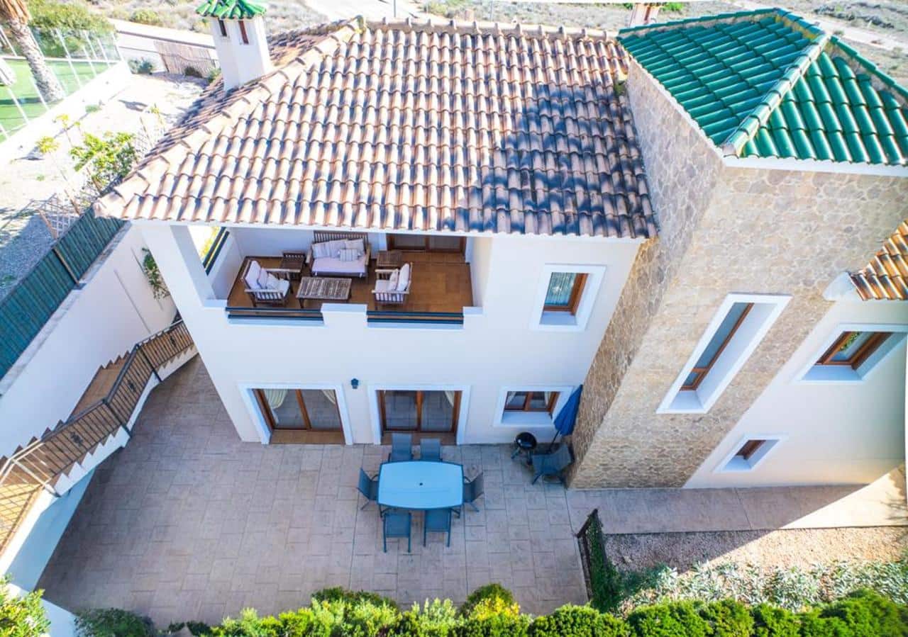 4 quarto Moradia para venda em Banos y Mendigo com piscina garagem - 450 000 € (Ref: 9551957)