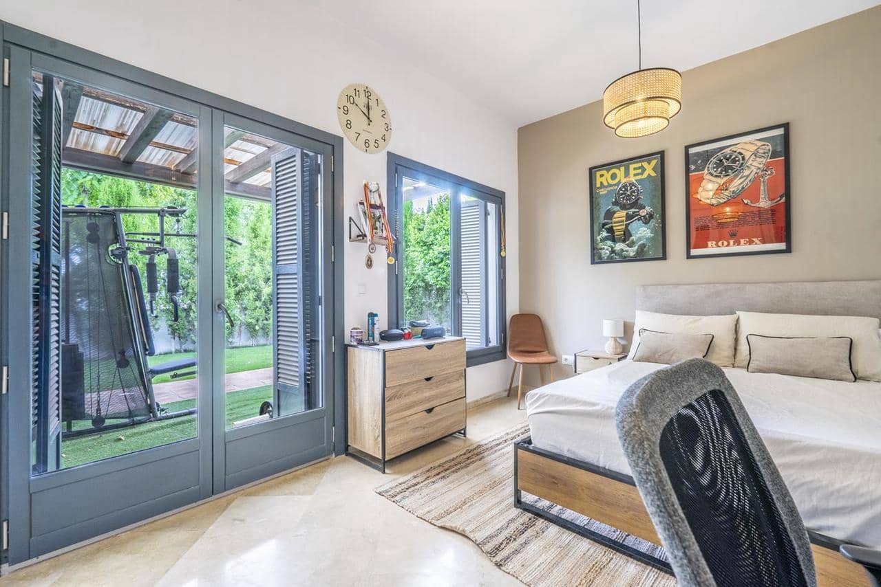 5 quarto Moradia para venda em Banos y Mendigo com piscina garagem - 995 000 € (Ref: 9564052)