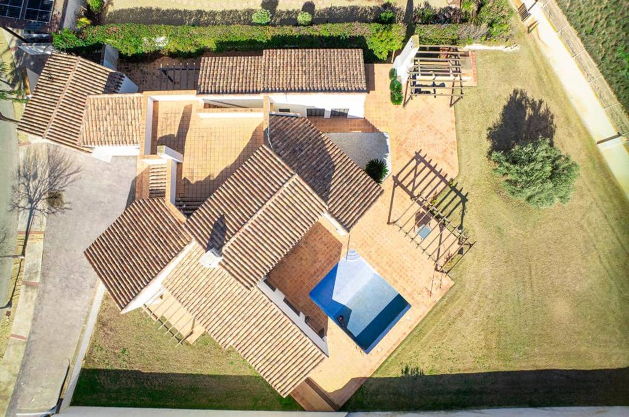 5 slaapkamer Villa te koop in Banos y Mendigo met zwembad garage - € 750.000 (Ref: 9564139)