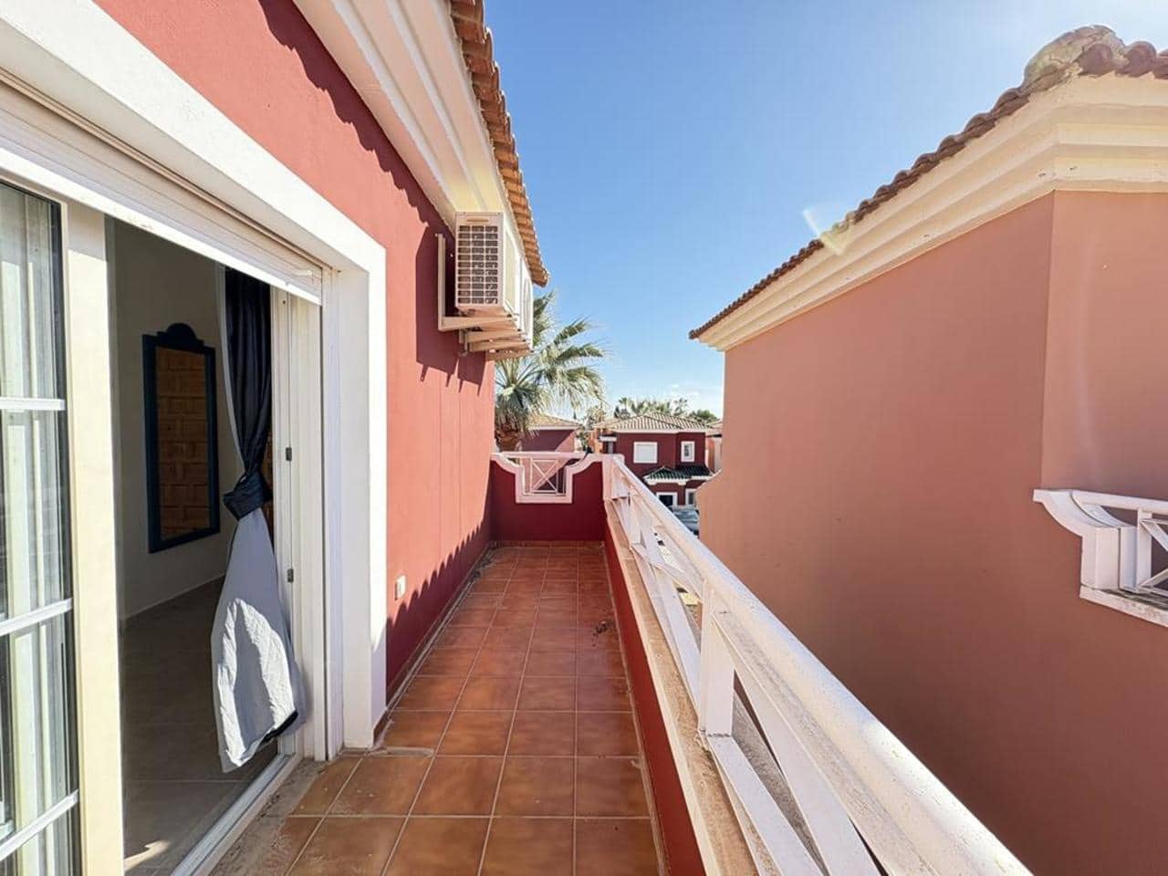 2 soveværelse Villa til leje i Banos y Mendigo med swimmingpool - € 750 (Ref: 9566830)