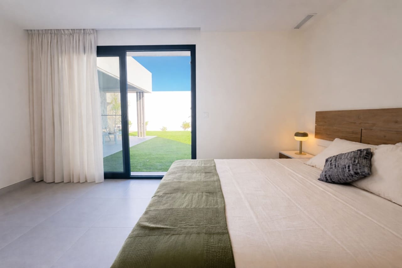 2 bedroom Villa for sale in Banos y Mendigo with pool garage - € 497,000 (Ref: 9606837)