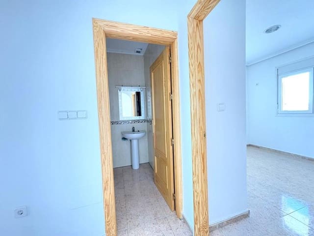 2 soveværelse Lejlighed til salg i Gea y Truyols, Murcia by med swimmingpool - € 80.000 (Ref: 9610695)