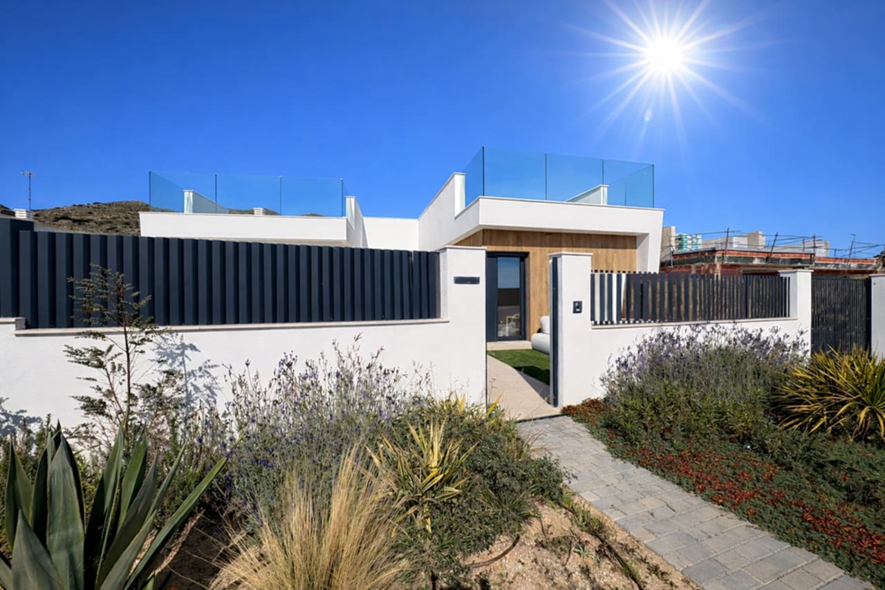 3 sypialnia Willa na sprzedaż w Banos y Mendigo z basenem - 389 900 € (Ref: 9627968)