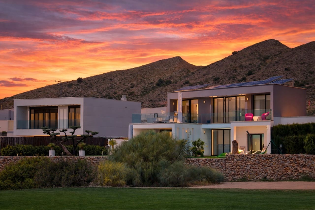 4 makuuhuone Huvila myytävänä paikassa Banos y Mendigo mukana uima-altaan - 1 190 000 € (Ref: 9676265)