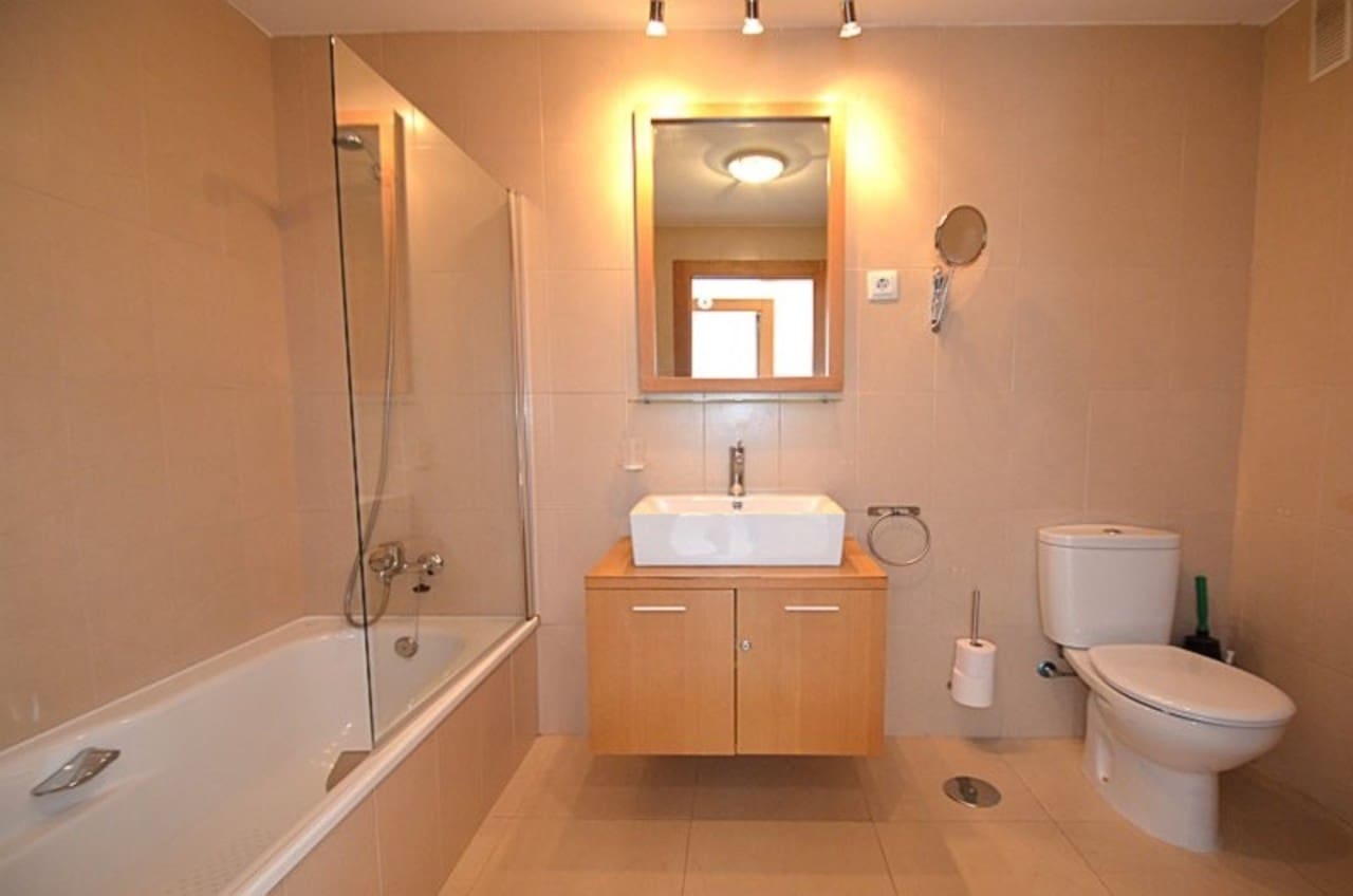 2 Zimmer Apartment zu verkaufen in Avileses mit Pool - 135.000 € (Ref: 9683444)