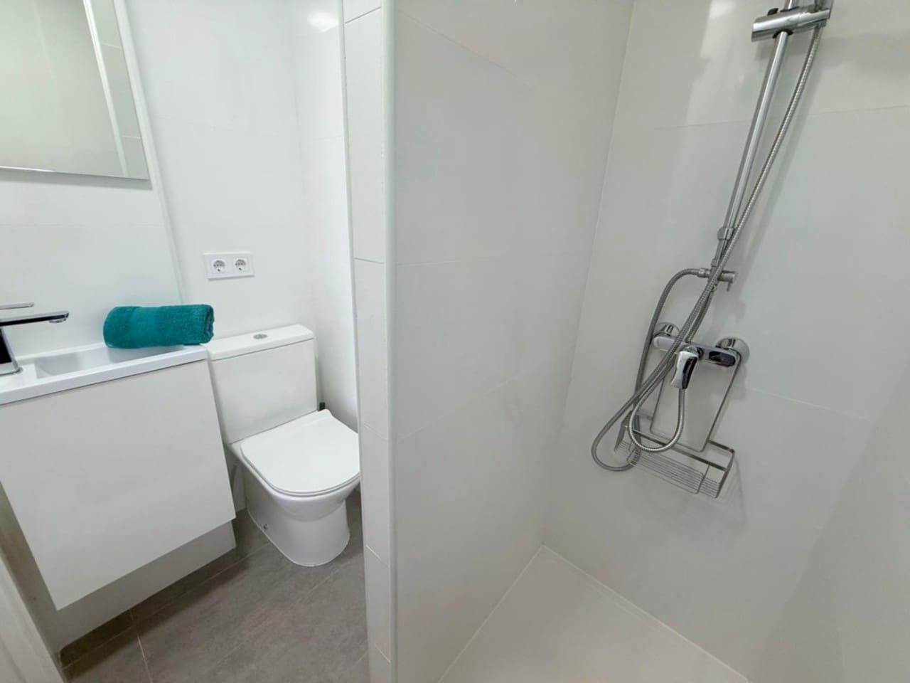 2 soveværelse Penthouse til salg i Avileses med swimmingpool - € 239.995 (Ref: 9715447)