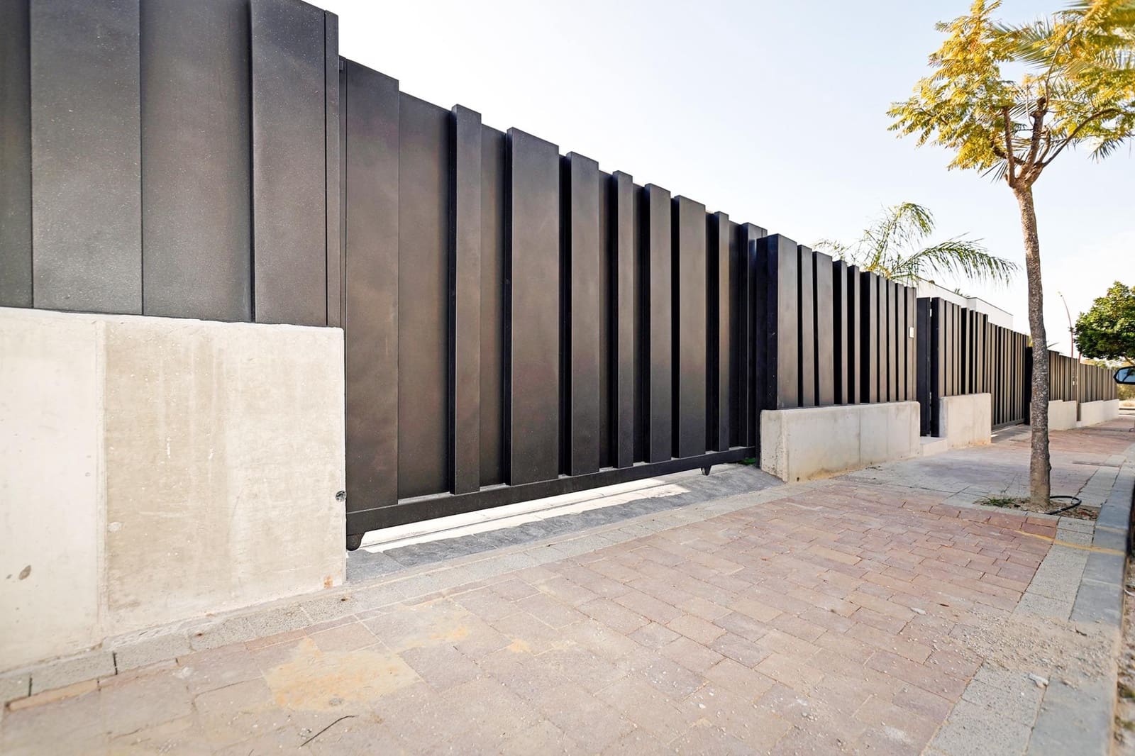 3 bedroom Villa for sale in Molina de Segura with pool - € 409,000 (Ref: 9772278)