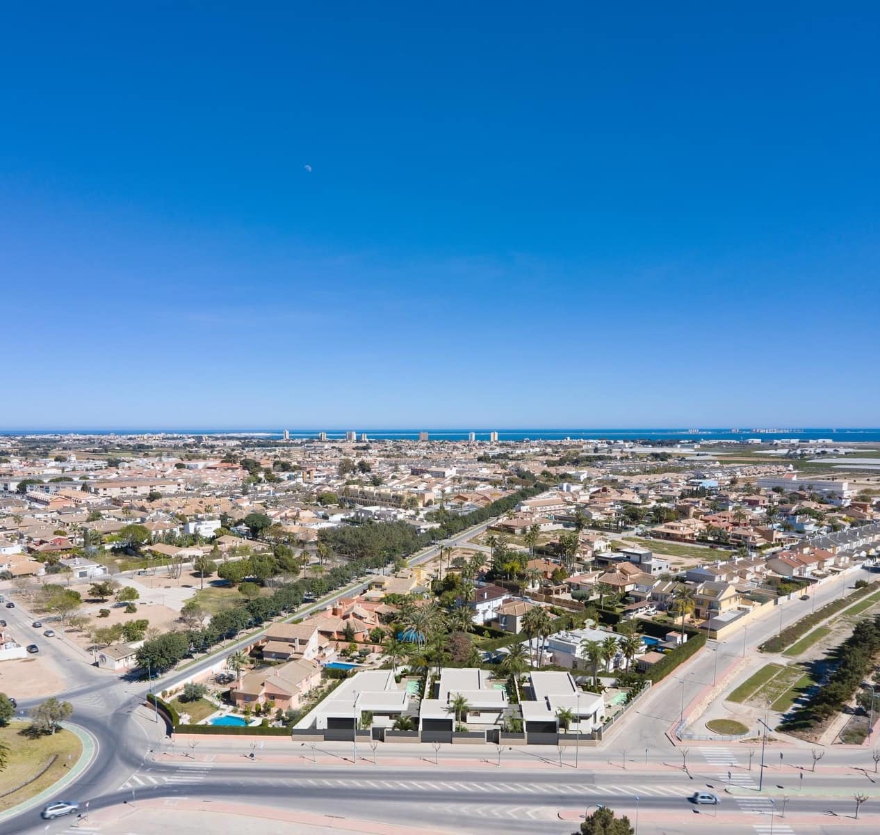 3 slaapkamer Villa te koop in La Manga del Mar Menor met zwembad - € 1.250.000 (Ref: 9772302)