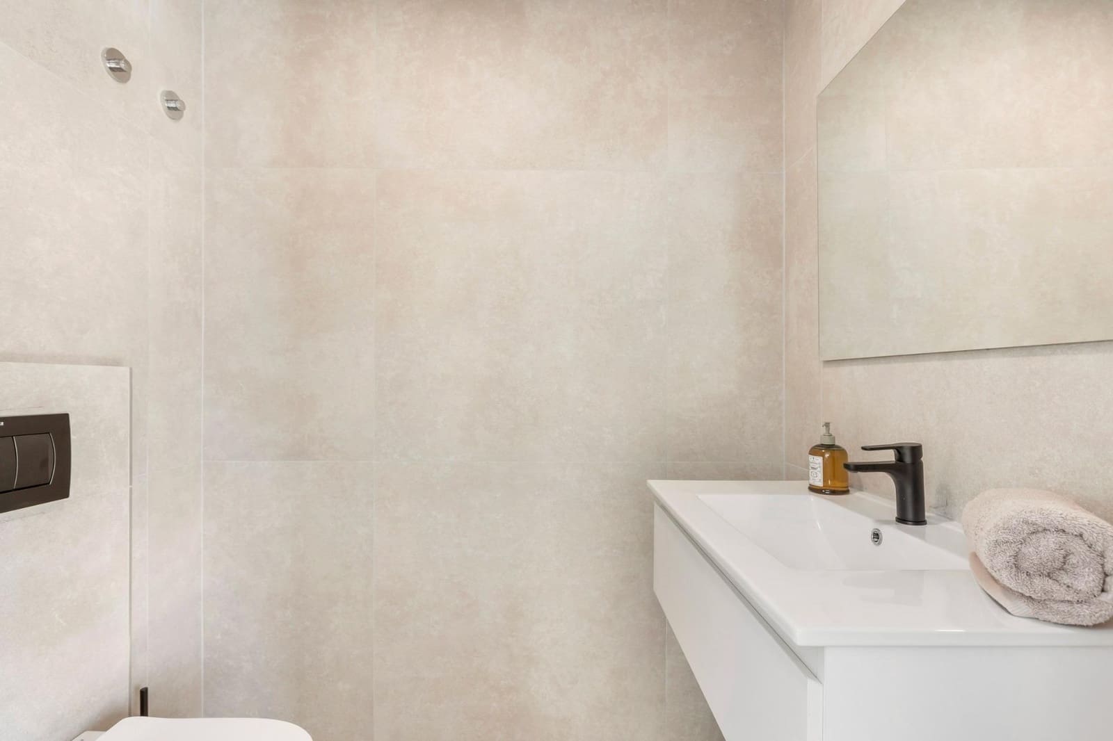 3 slaapkamer Villa te koop in Los Alcazares met zwembad - € 489.000 (Ref: 9772366)