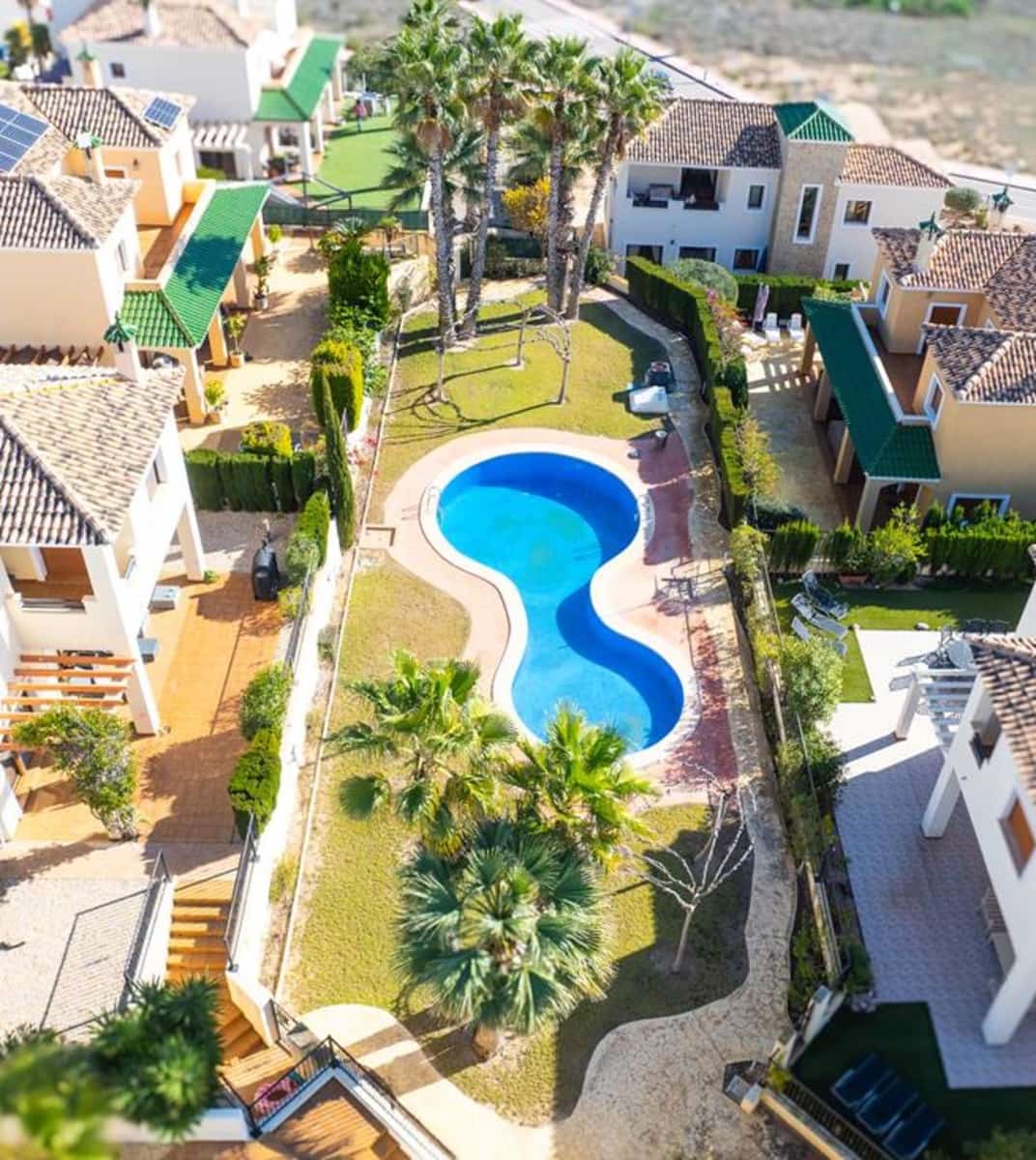 4 soverom Villa til salgs i Murcia by med svømmebasseng garasje - € 450 000 (Ref: 9772388)