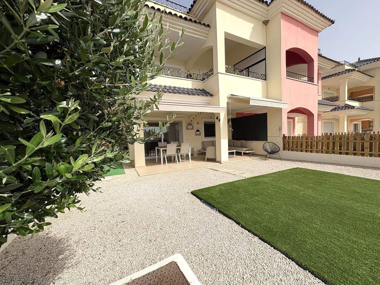 2 soveværelse Lejlighed til salg i Banos y Mendigo med swimmingpool garage - € 179.800 (Ref: 9772391)