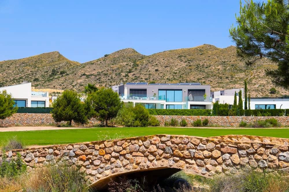 4 sypialnia Willa na sprzedaż w Miasto Murcja z basenem - 1 190 000 € (Ref: 9772400)