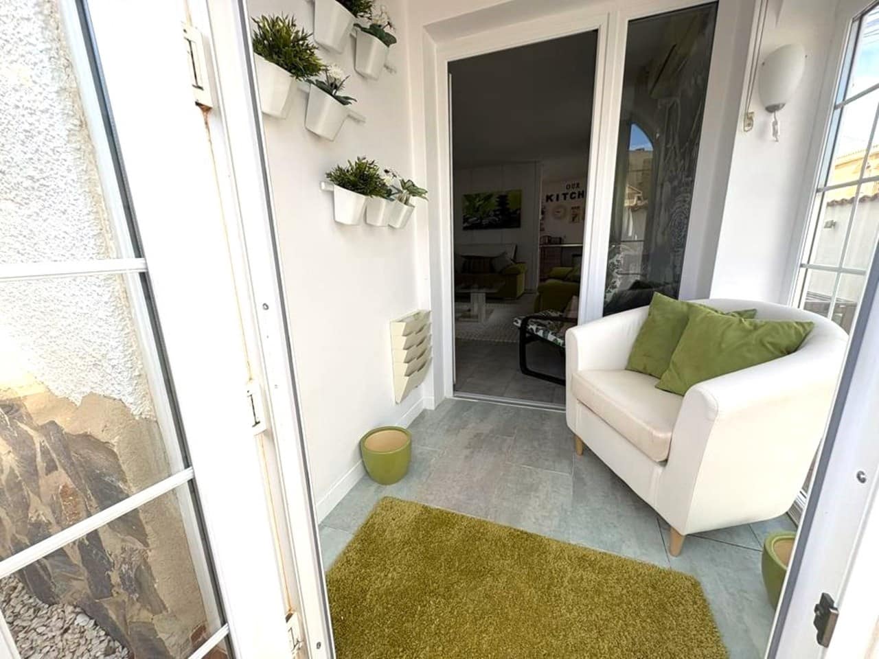 2 bedroom Townhouse for sale in Los Urrutias with pool garage - € 160,000 (Ref: 9772408)