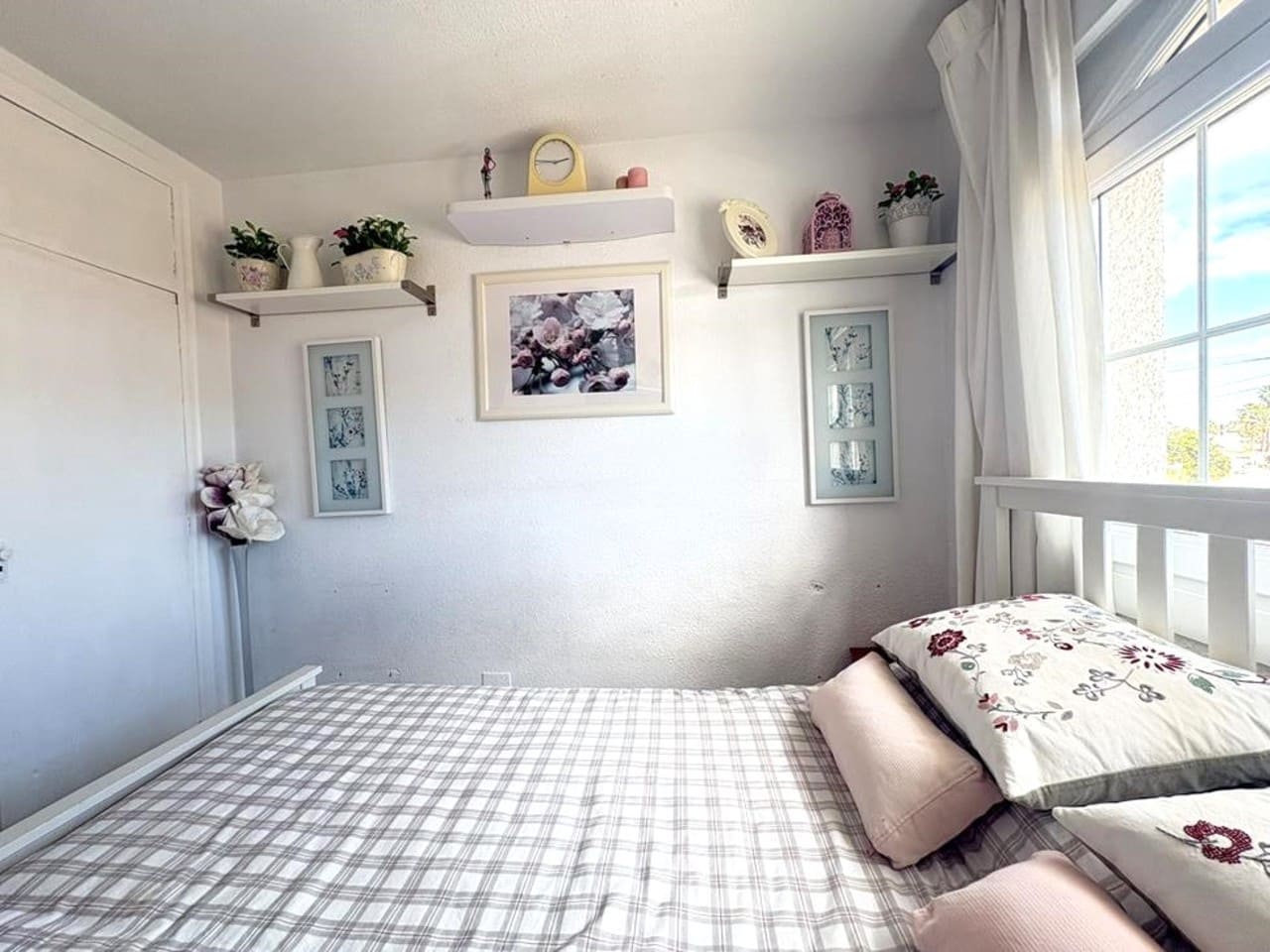 2 bedroom Townhouse for sale in Los Urrutias with pool garage - € 160,000 (Ref: 9772408)