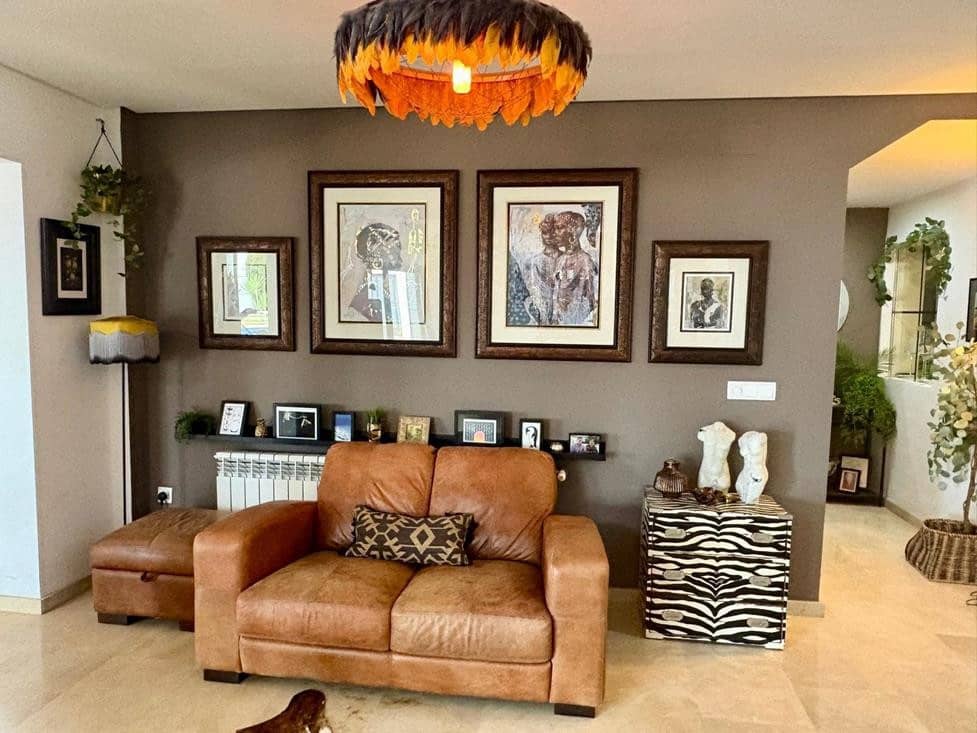 5 quarto Moradia para venda em El Valle Golf Resort com piscina garagem - 899 000 € (Ref: 9772422)