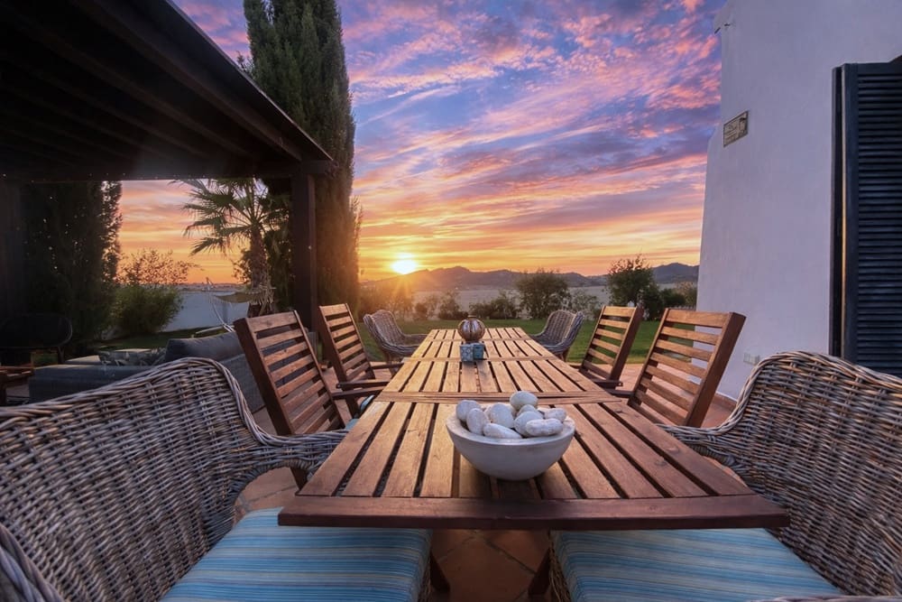 5 quarto Moradia para venda em El Valle Golf Resort com piscina garagem - 899 000 € (Ref: 9772422)