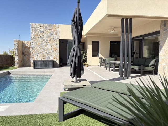 2 bedroom Villa for sale in Baños y Mendigo, Murcia city with pool garage - € 519,000 (Ref: 9779140)