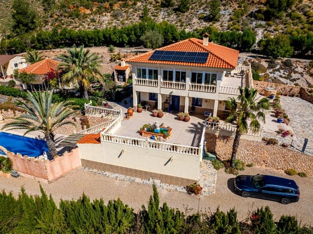 4 Zimmer Villa zu verkaufen in Perin, Cartagena mit Pool Garage - 495.000 € (Ref: 9818460)