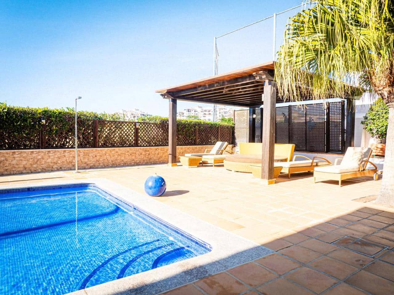 3 soverom Villa til salgs i El Valle Golf Resort med svømmebasseng garasje - € 750 000 (Ref: 9819162)