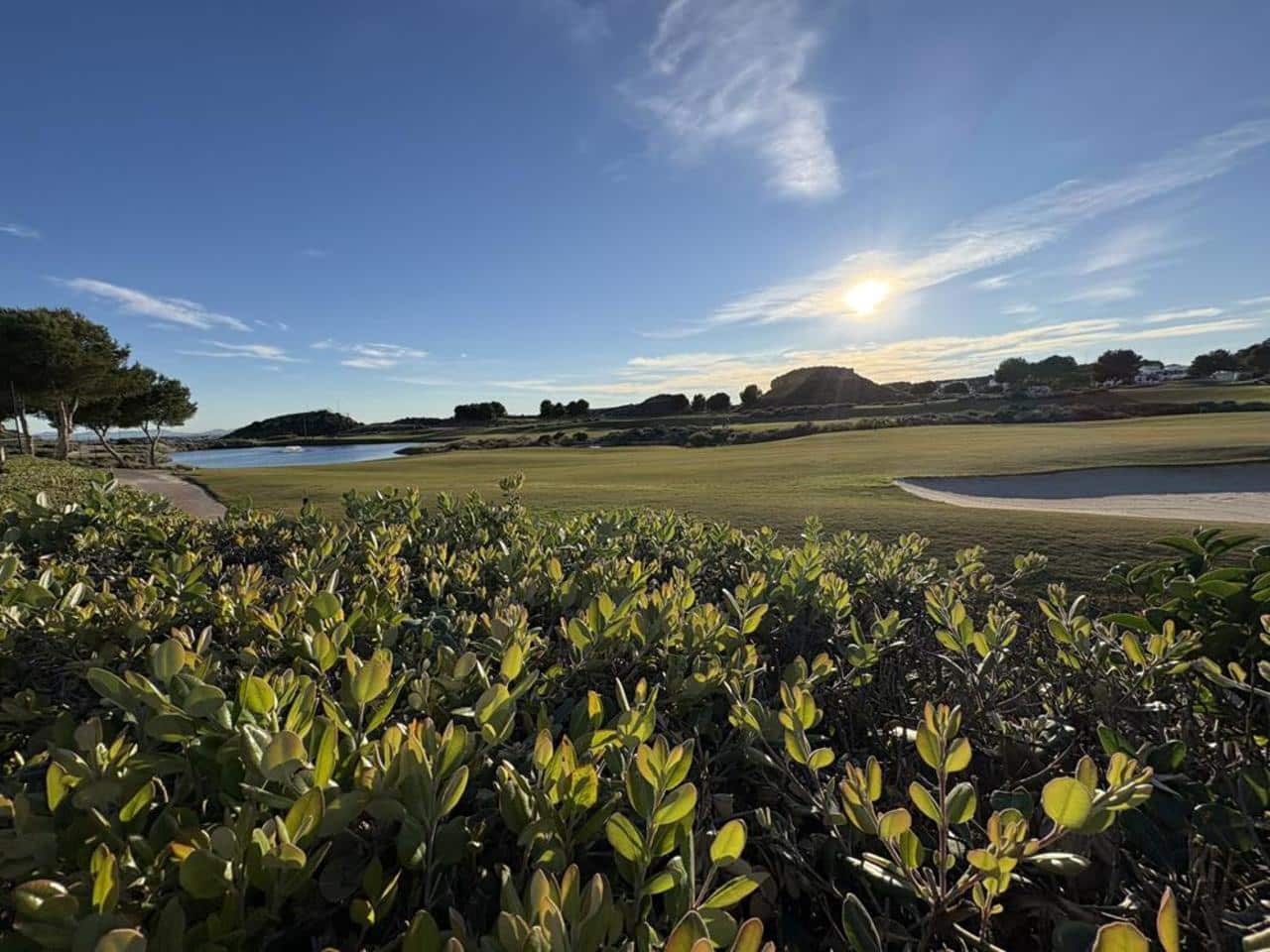 3 soverom Villa til salgs i El Valle Golf Resort med svømmebasseng garasje - € 750 000 (Ref: 9819162)