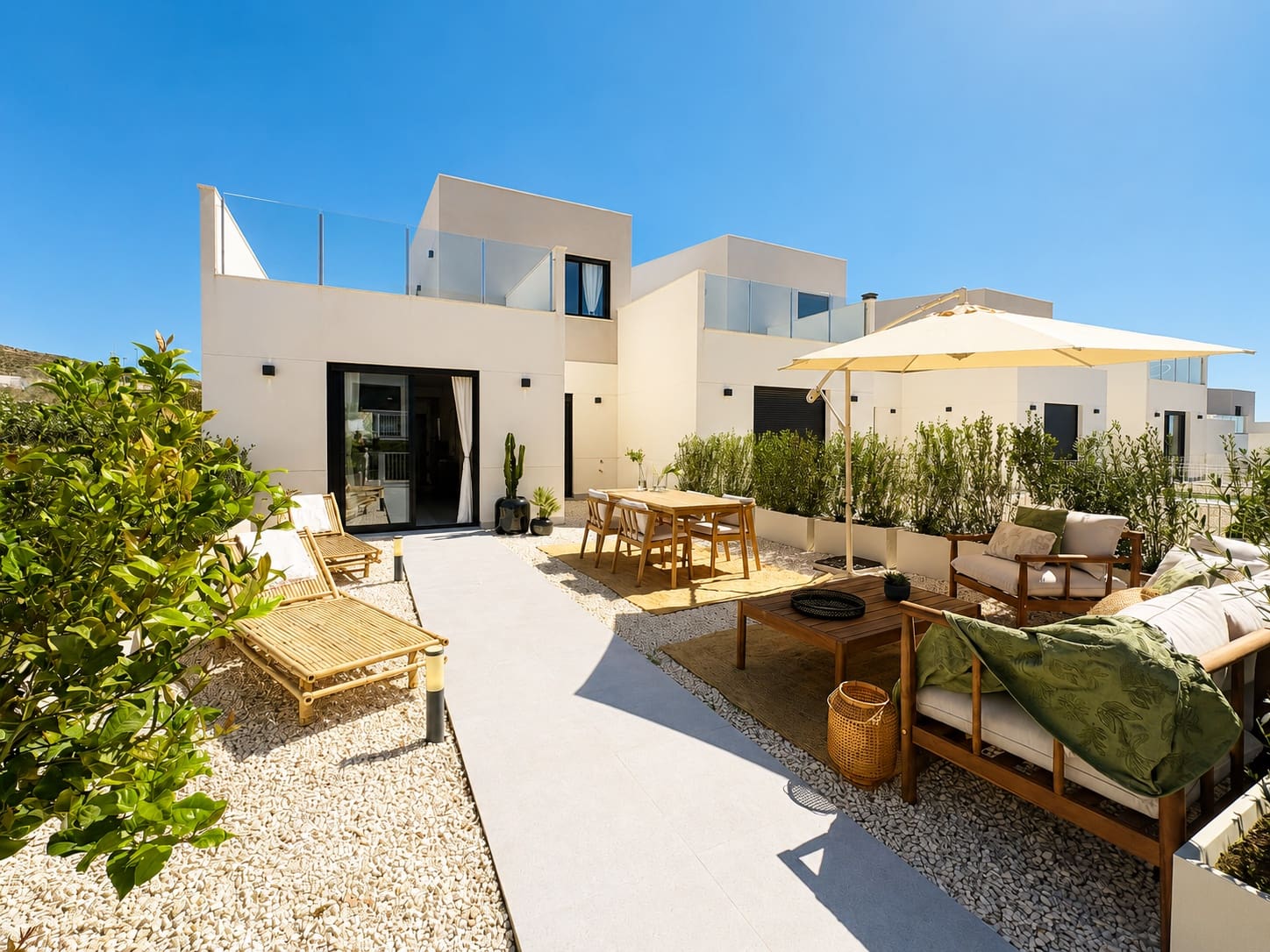 2 quarto Casa em Banda para venda em Banos y Mendigo com piscina - 250 000 € (Ref: 9887866)