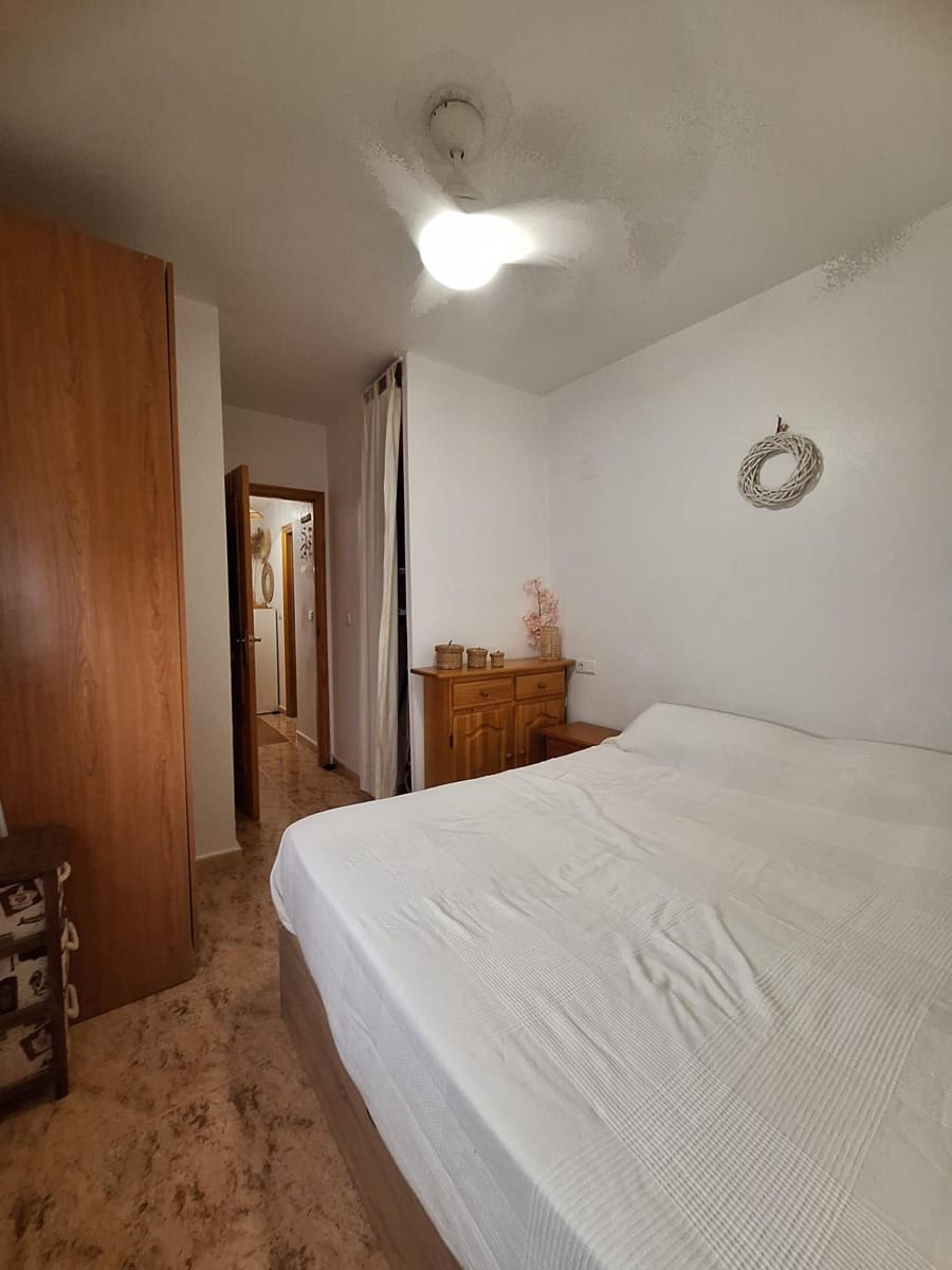 2 sovrum Lägenhet till salu i Torrevieja - 148 900 € (Ref: 10004214)