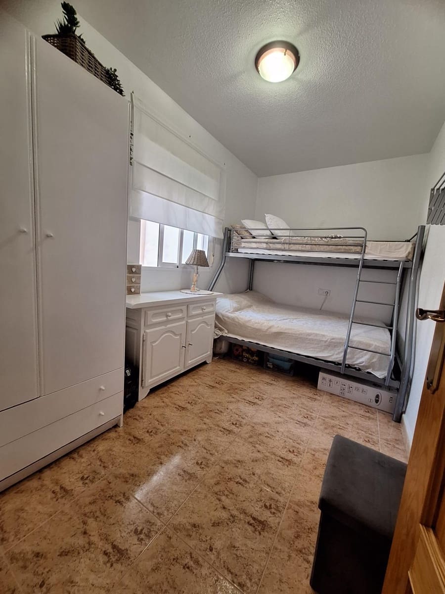 2 sovrum Lägenhet till salu i Torrevieja - 148 900 € (Ref: 10004214)