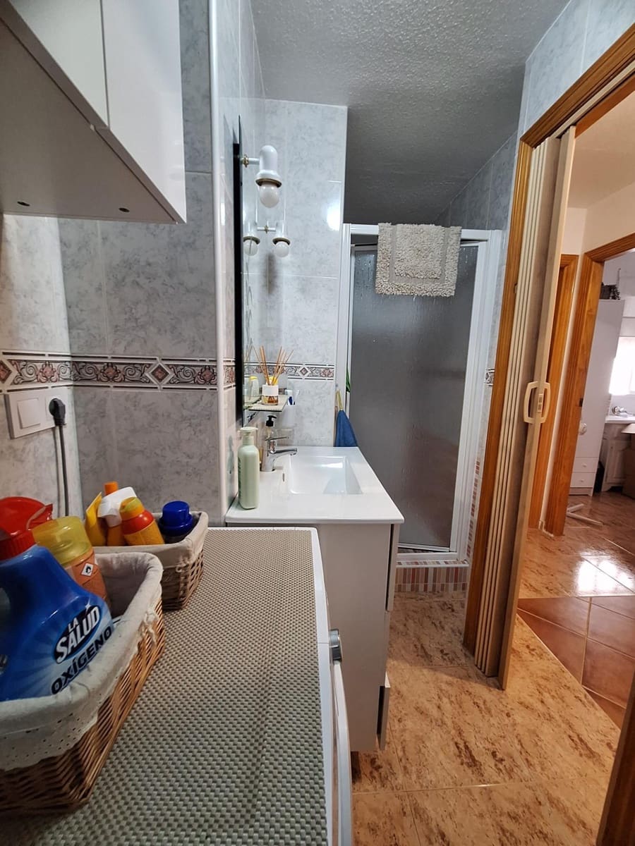 2 sovrum Lägenhet till salu i Torrevieja - 148 900 € (Ref: 10004214)