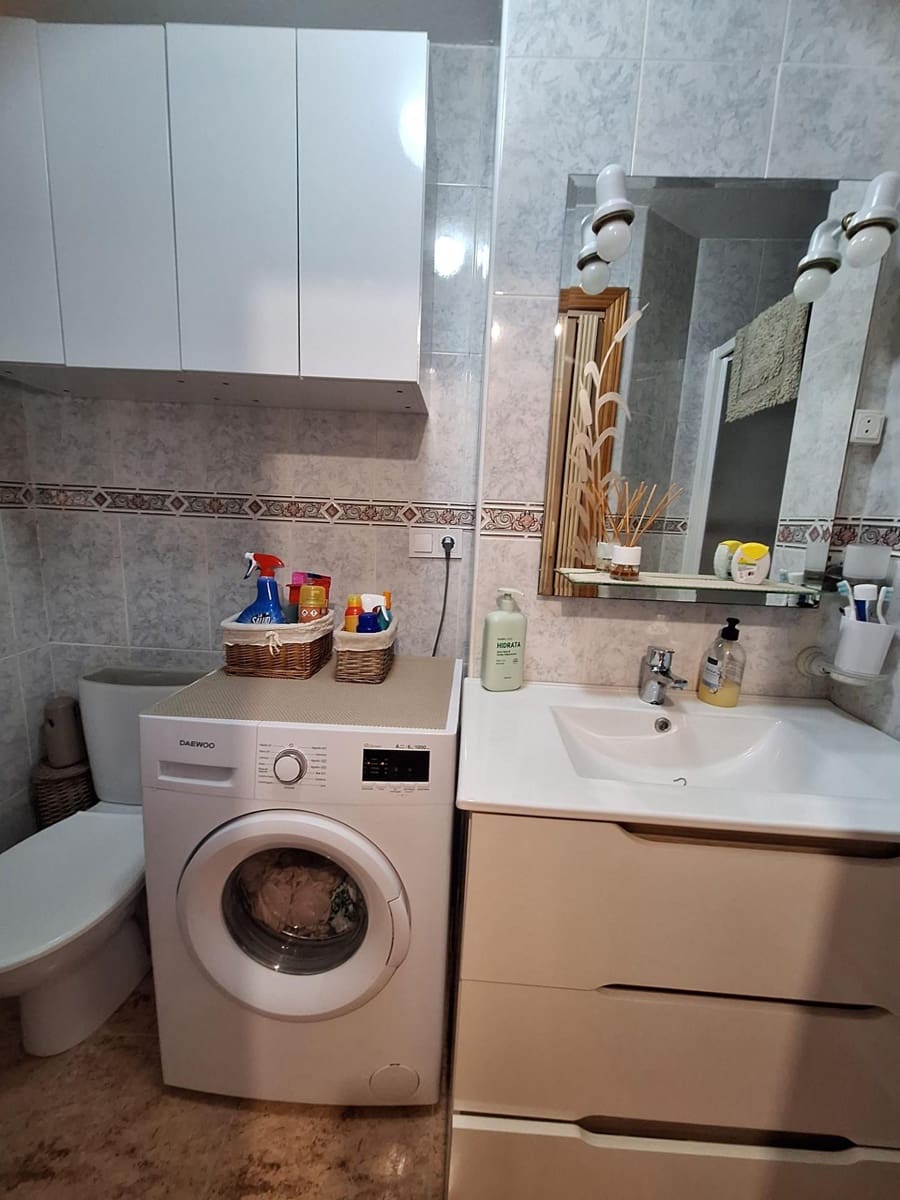 2 sovrum Lägenhet till salu i Torrevieja - 148 900 € (Ref: 10004214)
