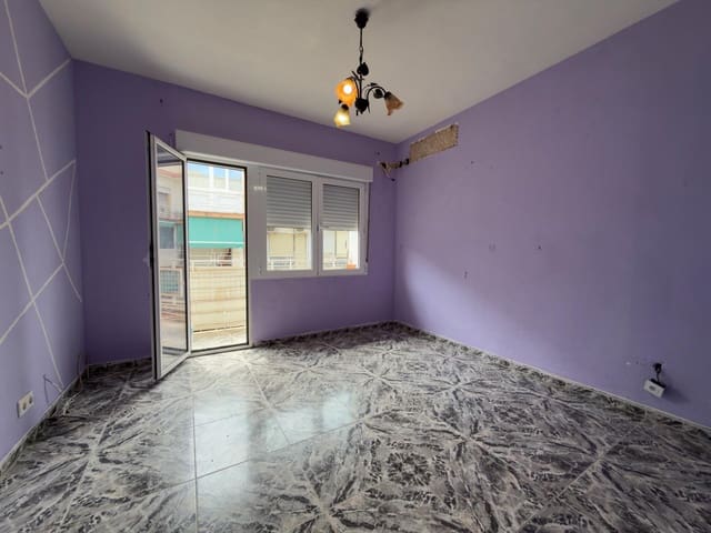 4 sovrum Lägenhet till salu i Alicante stad - 179 000 € (Ref: 10004215)