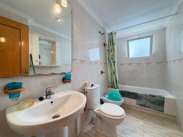 2 quarto Apartamento para venda em Playa del Acequión, Torrevieja - 133 000 € (Ref: 10004216)