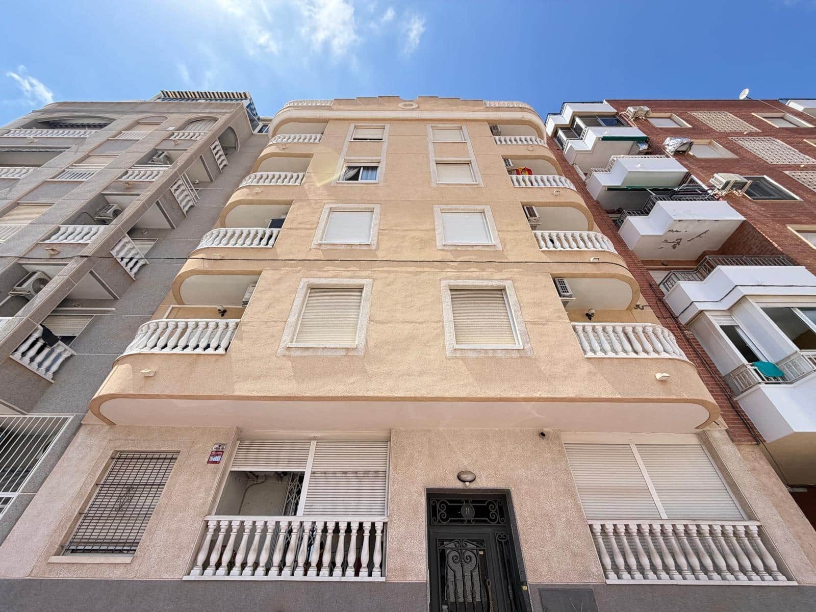 2 quarto Apartamento para venda em Torrevieja - 133 000 € (Ref: 10004216)