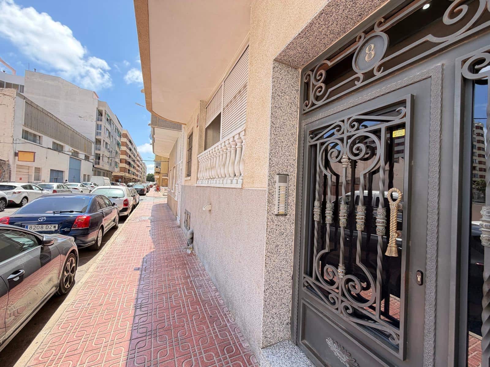 2 quarto Apartamento para venda em Torrevieja - 133 000 € (Ref: 10004216)