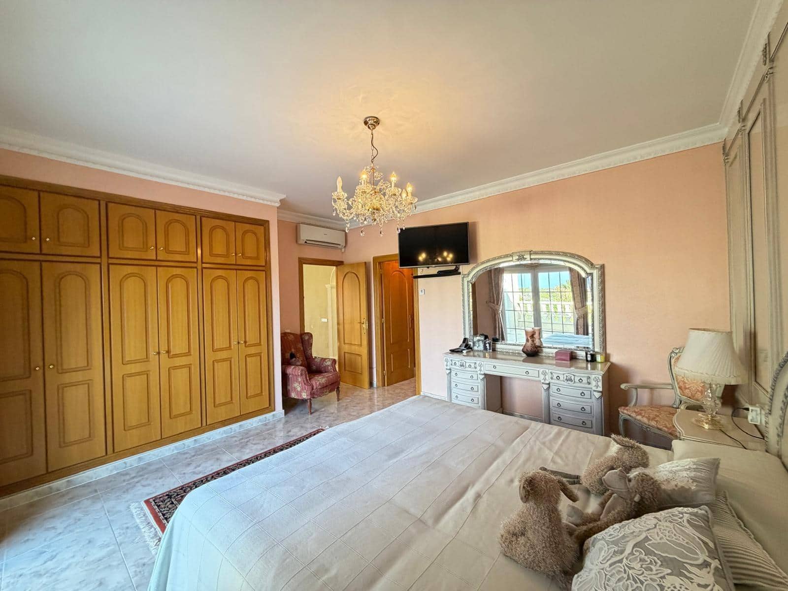 6 sovrum Villa till salu i Ciudad Quesada med pool garage - 880 000 € (Ref: 10004217)