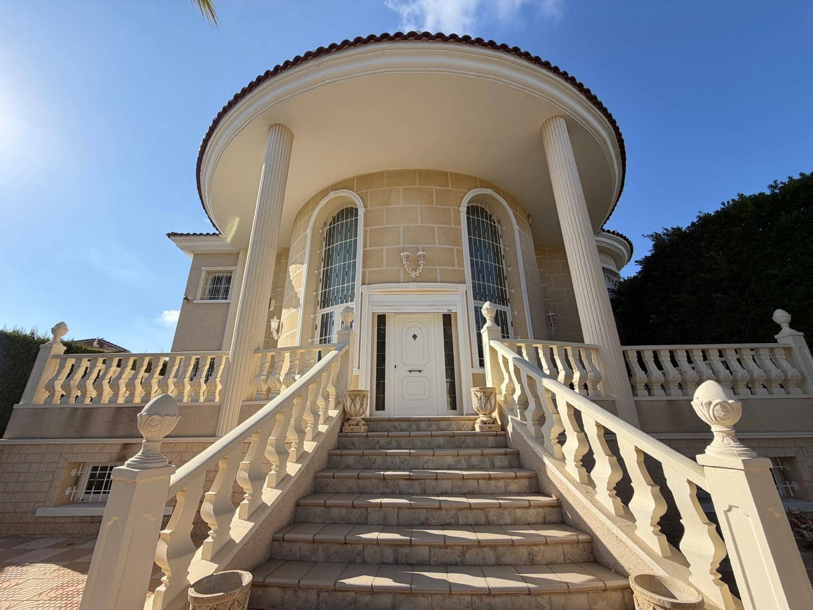 6 sovrum Villa till salu i Ciudad Quesada med pool garage - 880 000 € (Ref: 10004217)