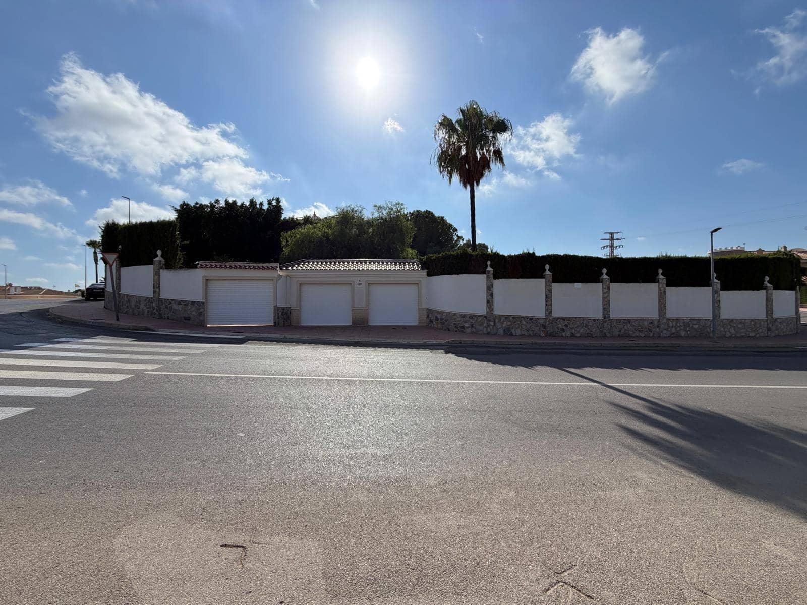 6 sovrum Villa till salu i Ciudad Quesada med pool garage - 880 000 € (Ref: 10004217)