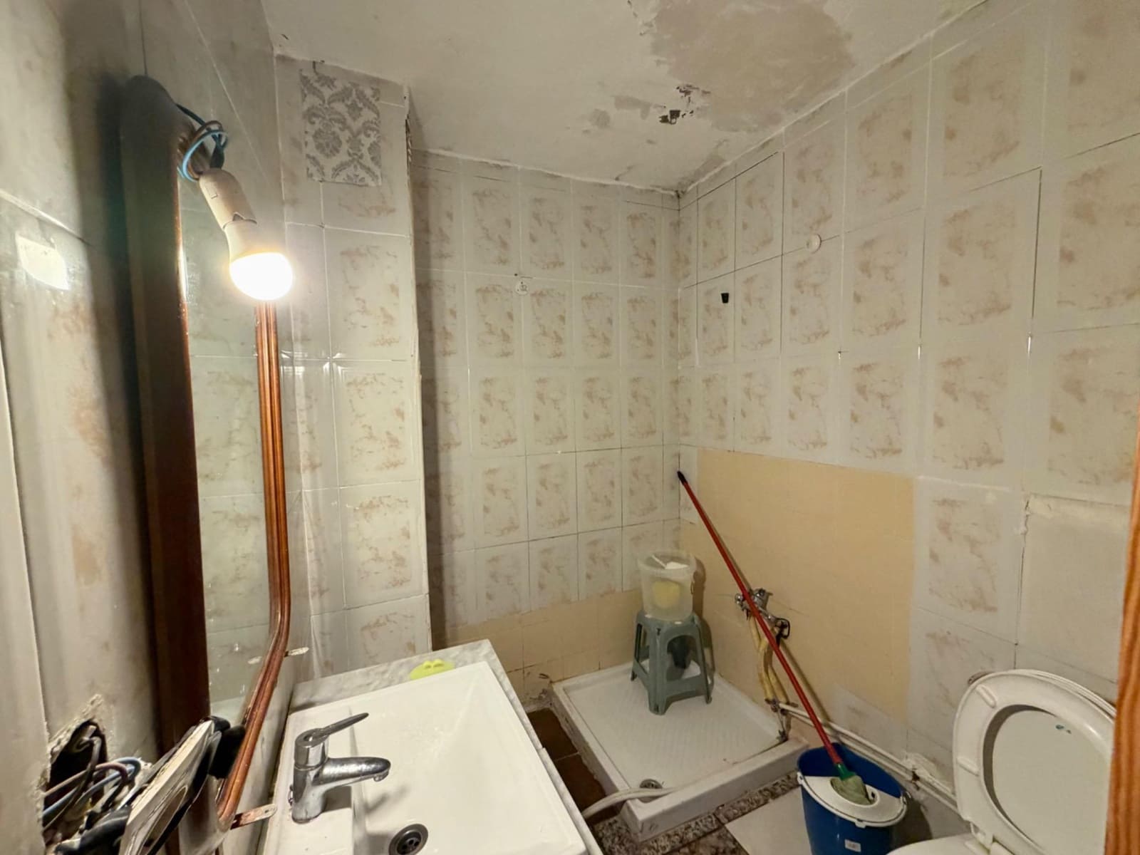 Apartamento de 3 habitaciones en Alicante / Alacant ciudad en venta - 60.000 € (Ref: 10004218)