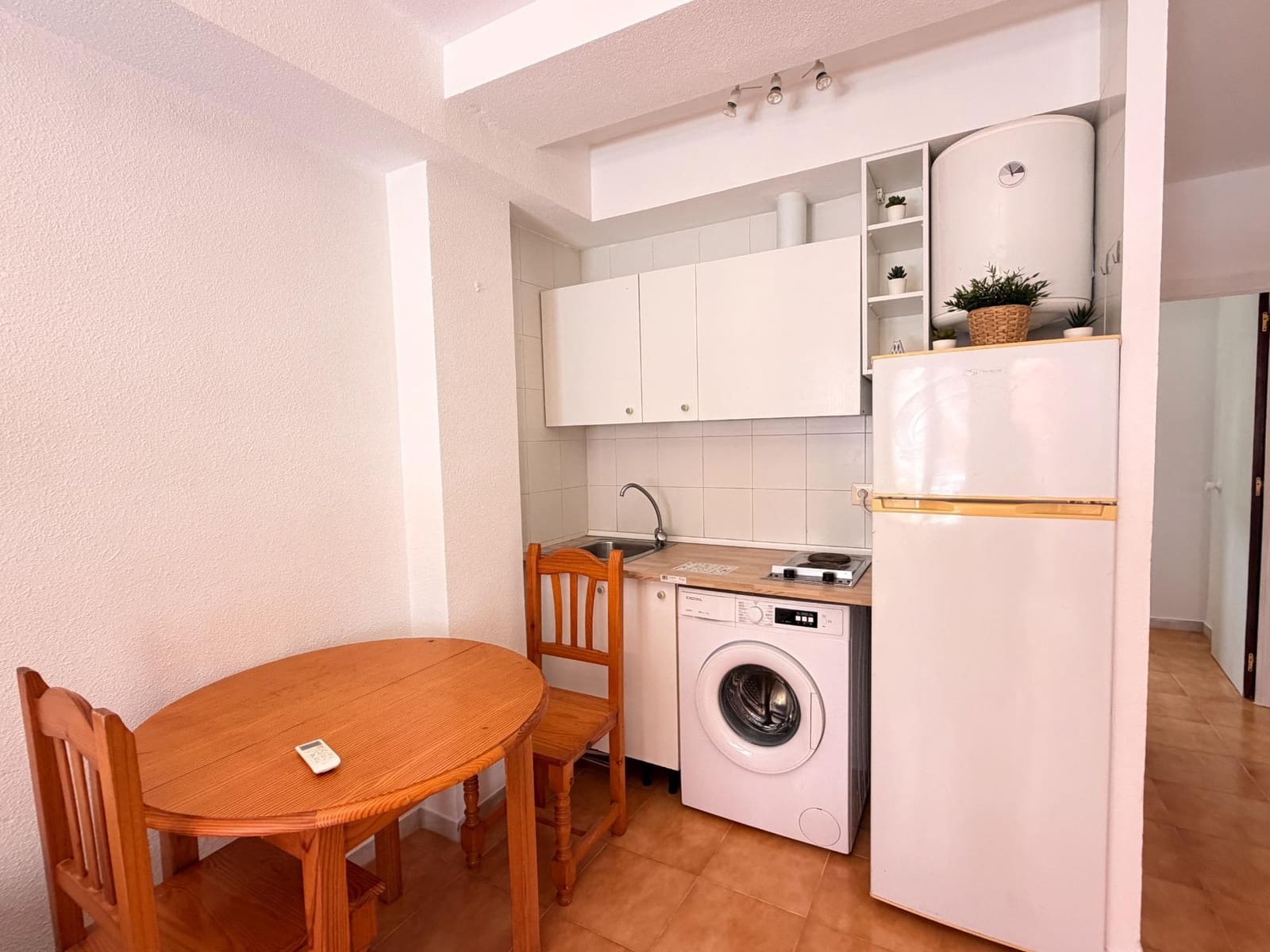 1 bedroom Flat for sale in Torrevieja - € 89,900 (Ref: 10004220)