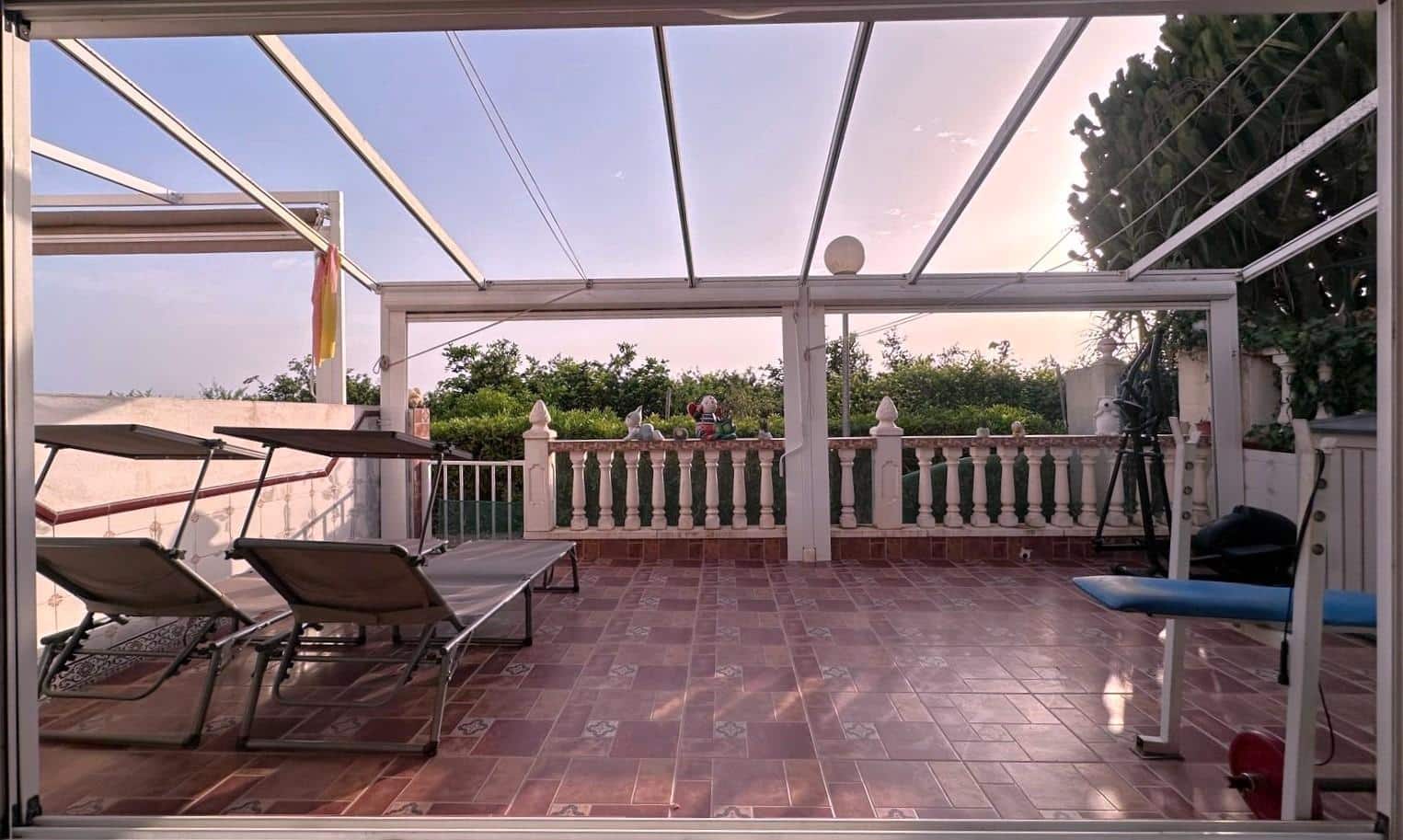 3 soveværelse Rækkehus til salg i Guardamar del Segura med swimmingpool - € 186.000 (Ref: 10009129)