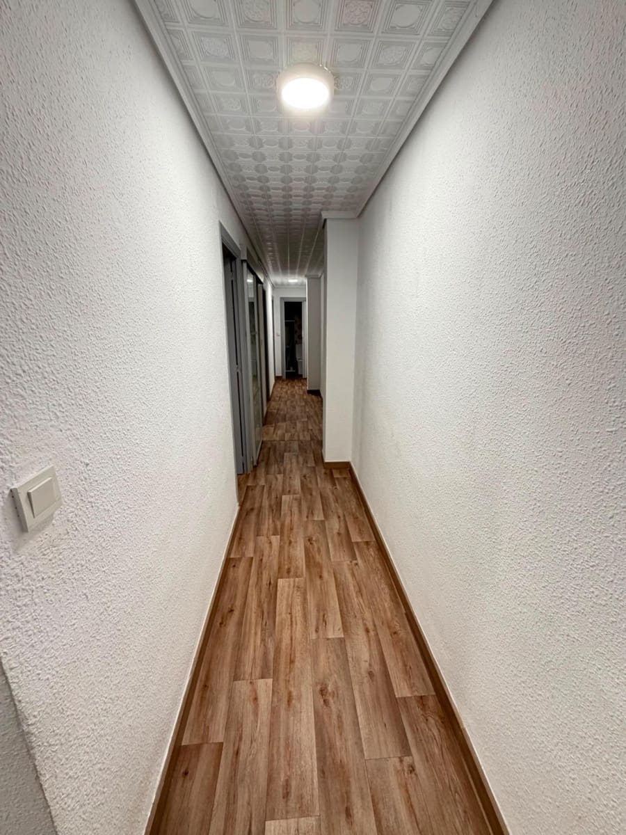 3 slaapkamer Appartement te koop in Torrevieja - € 183.900 (Ref: 10009130)