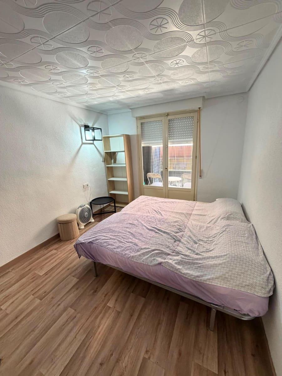 3 slaapkamer Appartement te koop in Torrevieja - € 183.900 (Ref: 10009130)