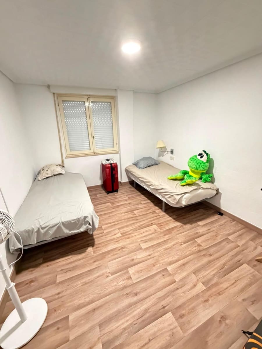 3 slaapkamer Appartement te koop in Torrevieja - € 183.900 (Ref: 10009130)