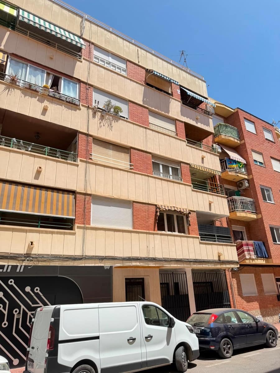 3 slaapkamer Appartement te koop in Torrevieja - € 183.900 (Ref: 10009130)