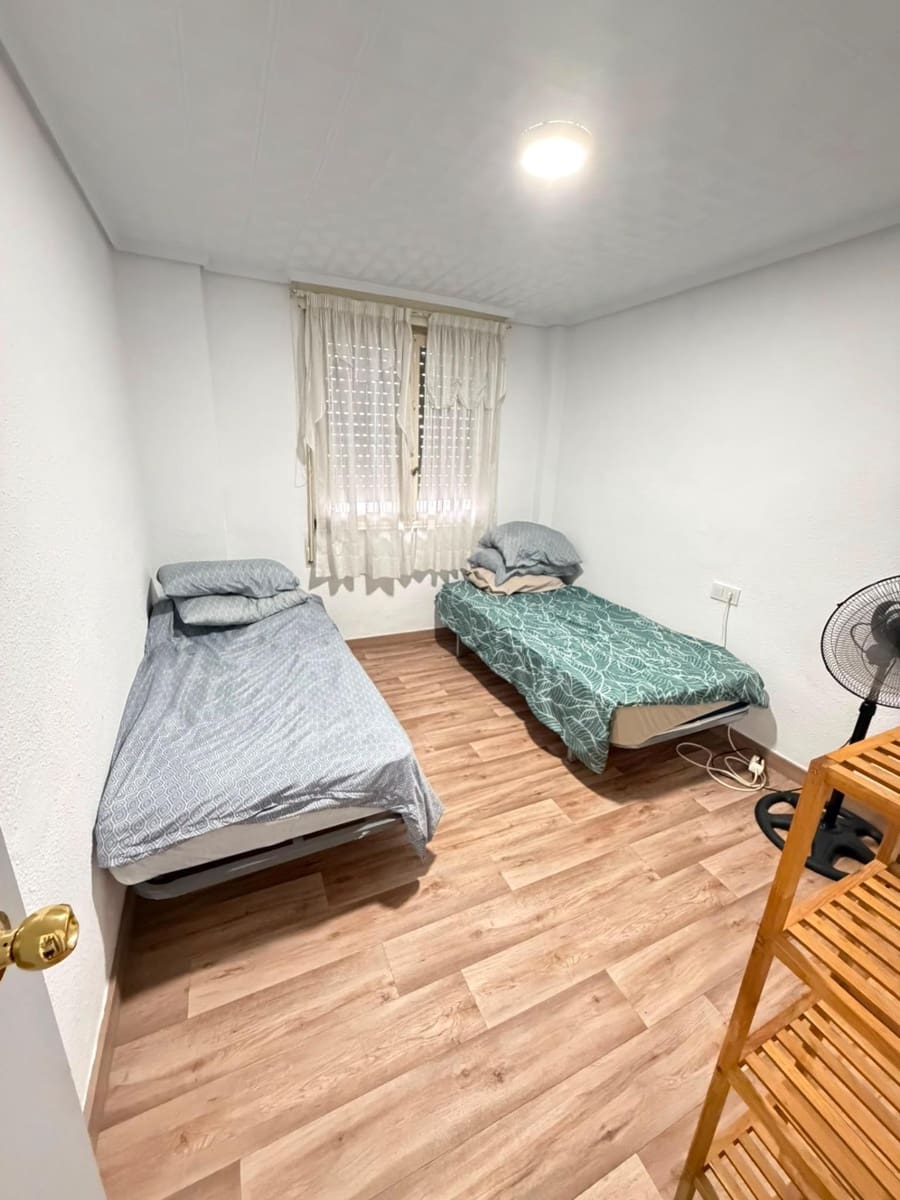 3 slaapkamer Appartement te koop in Torrevieja - € 183.900 (Ref: 10009130)