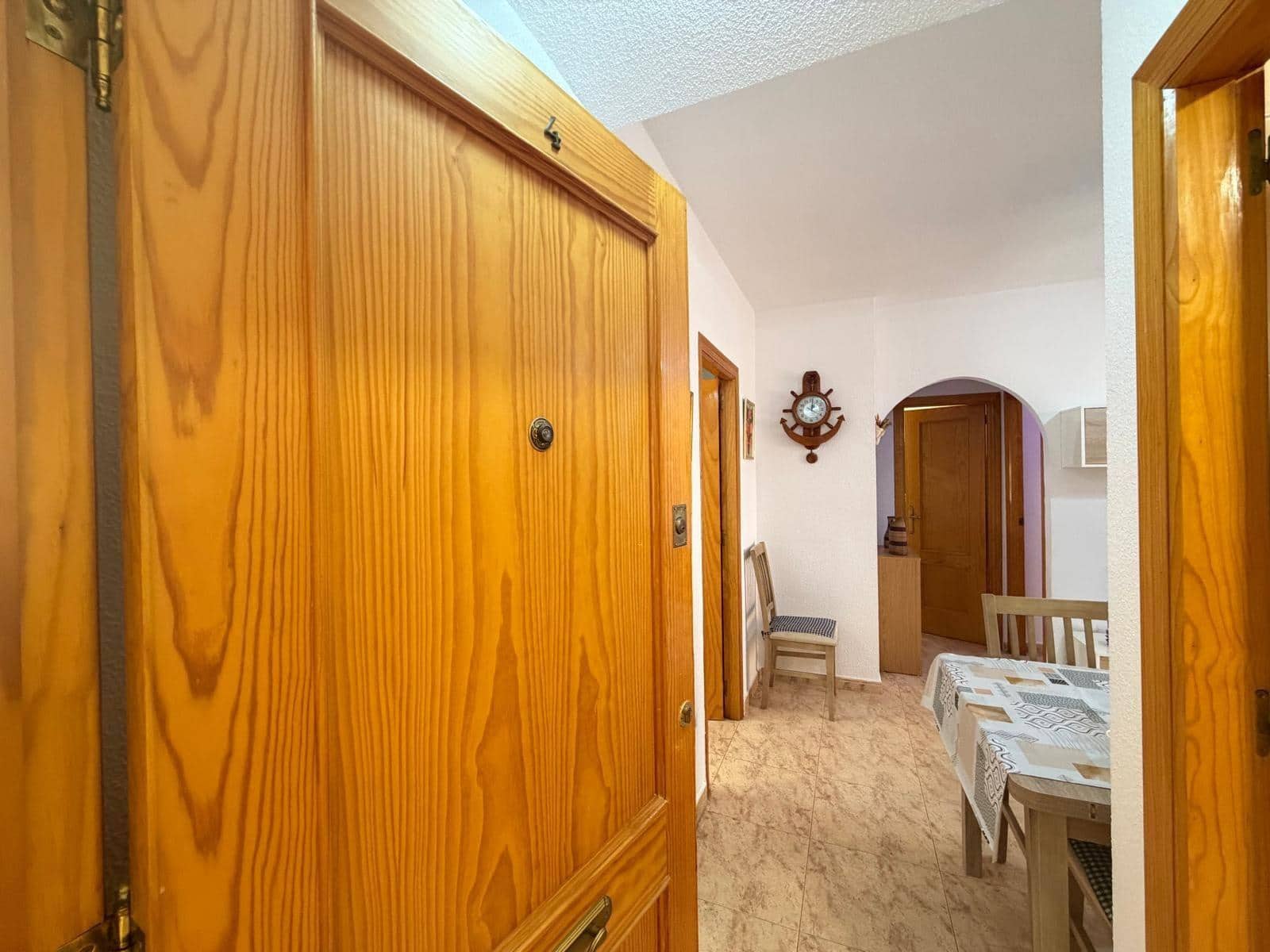 2 soveværelse Lejlighed til salg i Torrevieja - € 129.900 (Ref: 10011494)