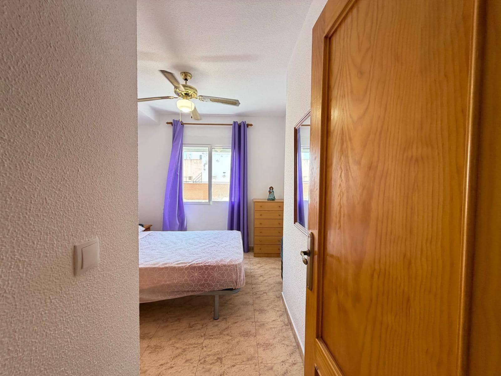 2 soveværelse Lejlighed til salg i Torrevieja - € 129.900 (Ref: 10011494)
